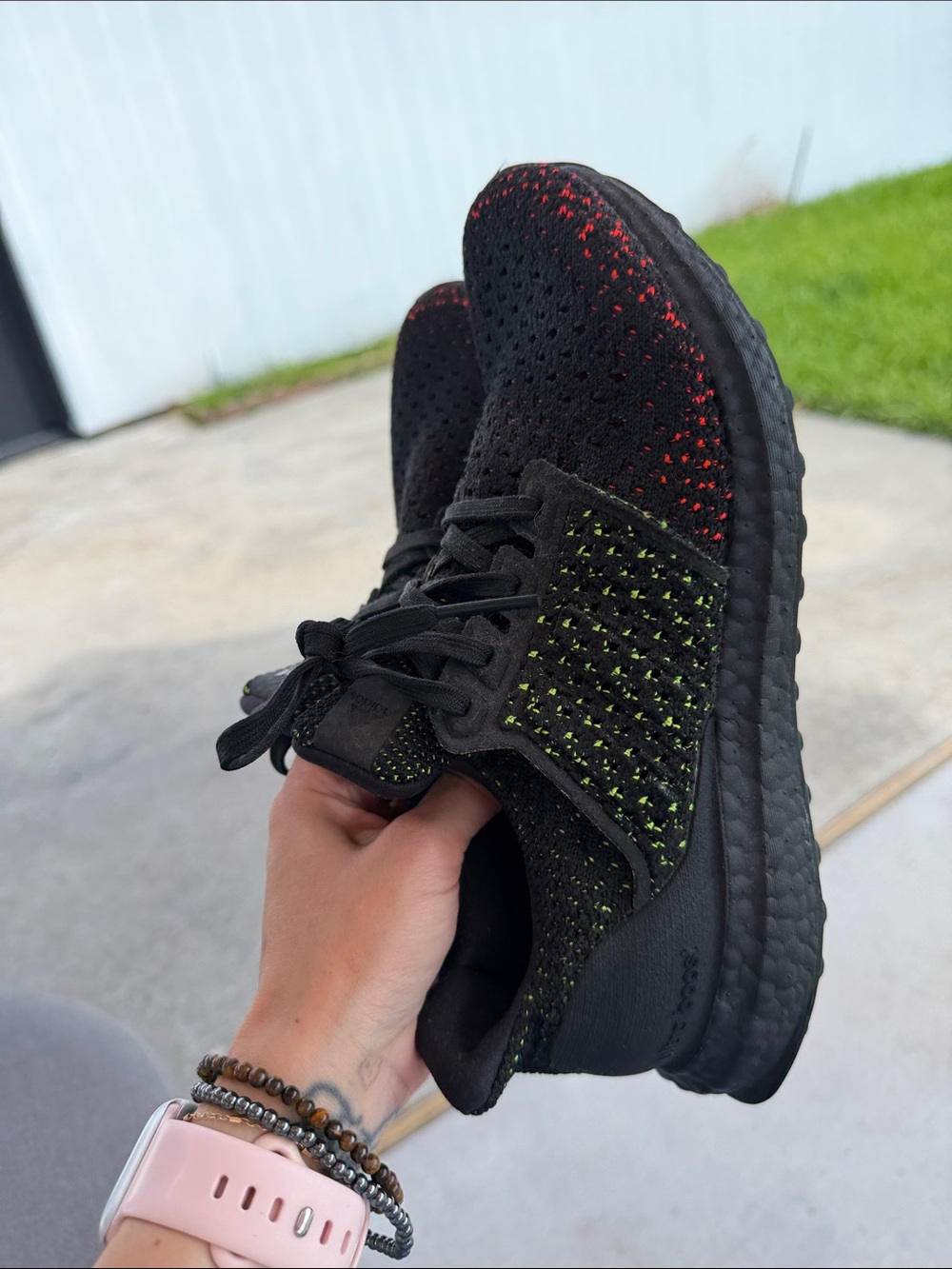 women’s Black ultra boost
